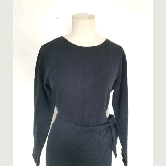 Vintage Small Wrap Dress - Picture 2 of 8